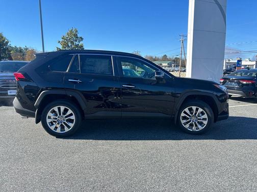 2025 Toyota RAV4 Limited