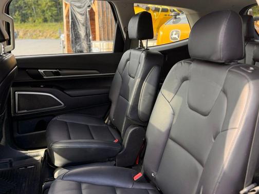 Sangria 2020 Kia Telluride S
