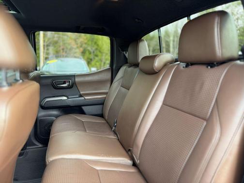 2022 Toyota Tacoma Limited