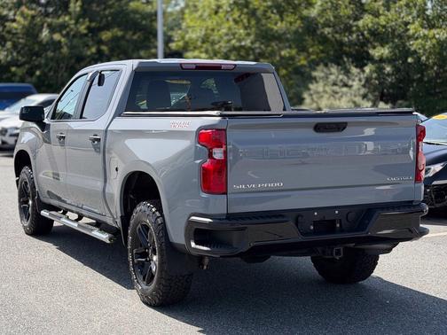 Slate Gray Metallic 2024 Chevrolet Silverado 1500 Custom Trail Boss