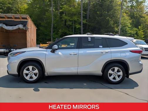 2021 Toyota Highlander LE