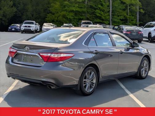 2017 Toyota Camry SE