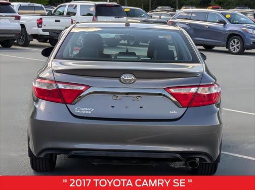 2017 Toyota Camry SE