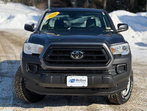 2022 Toyota Tacoma SR