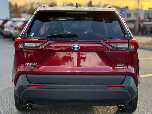 2023 Toyota RAV4 Hybrid XLE