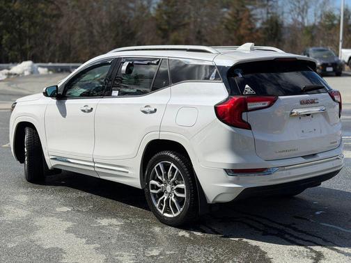 2022 GMC Terrain Denali
