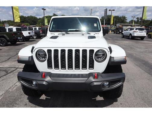 Photo 2 of 27 of 2020 Jeep Gladiator Rubicon