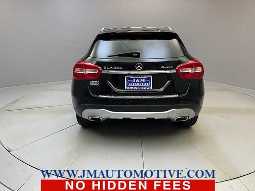 Night Black 2018 Mercedes-Benz GLA 250 4MATIC