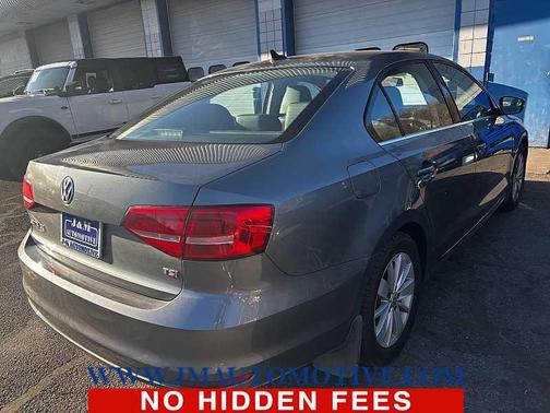 2015 Volkswagen Jetta Auto SE w/Connectivity