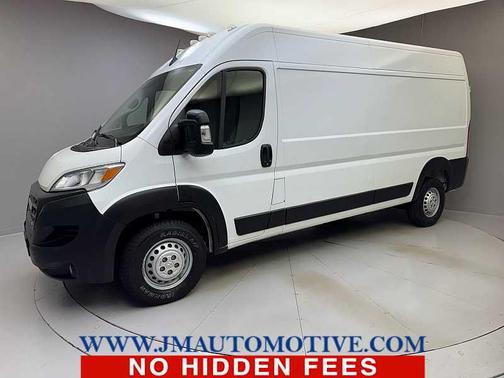 2025 RAM ProMaster 2500 Tradesman