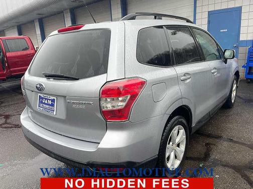 Ice Silver Metallic 2015 Subaru Forester 2.5i Premium