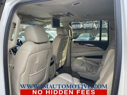 2019 Cadillac Escalade ESV Luxury