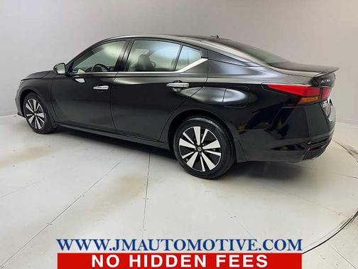 2022 Nissan Altima 2.5 SL