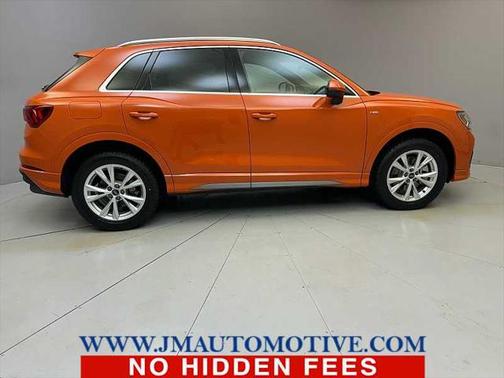 2023 Audi Q3 Premium 45 TFSI S line quattro Tiptronic