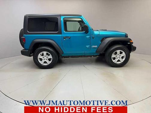 Bikini Pearlcoat 2020 Jeep Wrangler Sport S
