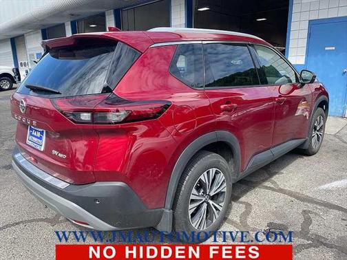 2021 Nissan Rogue SV