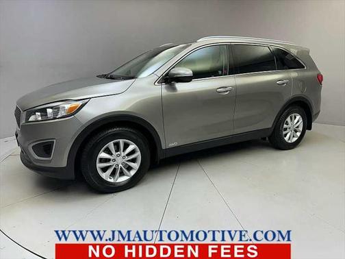 2018 Kia Sorento LX