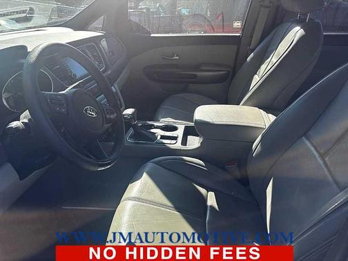 2021 Kia Sedona LX