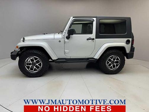 Bright Silver Metallic 2009 Jeep Wrangler Sahara