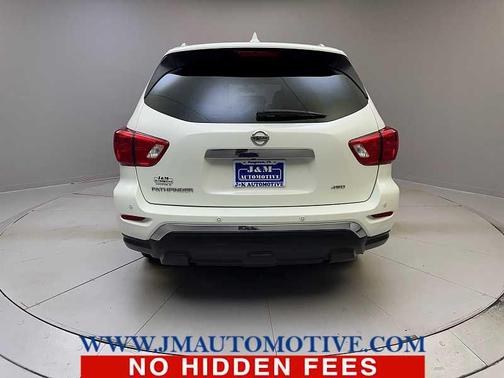 2019 Nissan Pathfinder S