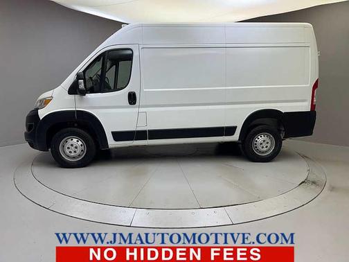 Bright White Clearcoat 2024 RAM ProMaster 2500 Tradesman