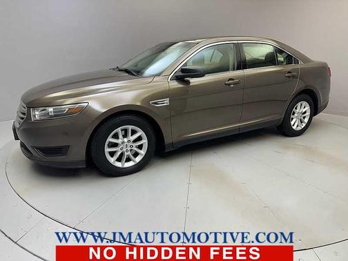 2015 Ford Taurus SE