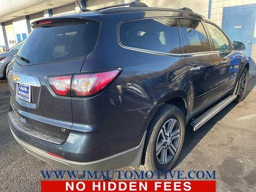 2017 Chevrolet Traverse 2LT
