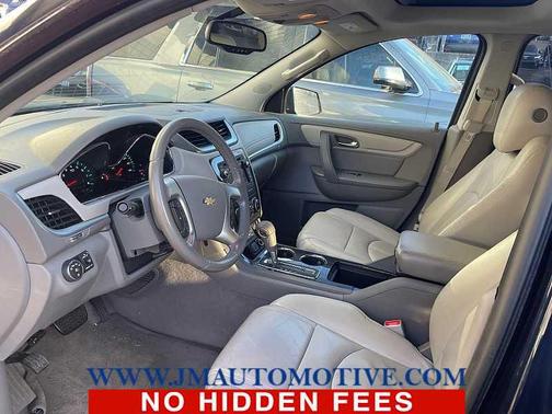 2017 Chevrolet Traverse 2LT