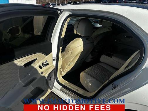 2021 Bentley Flying Spur V8