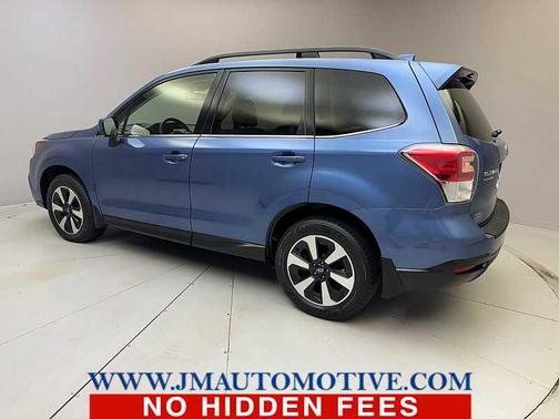 Quartz Blue Pearl 2017 Subaru Forester 2.5i Limited