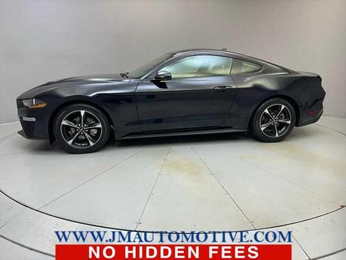 2021 Ford Mustang EcoBoost