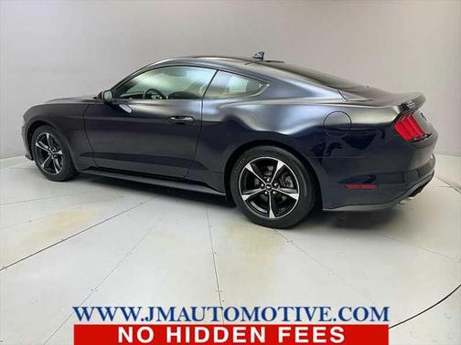 2021 Ford Mustang EcoBoost