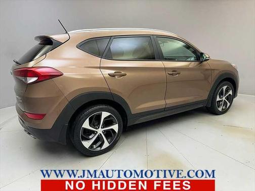 2016 Hyundai TUCSON Sport