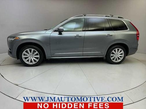 2019 Volvo XC90 T6 Momentum