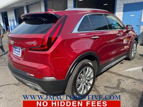 2020 Cadillac XT4 Premium Luxury