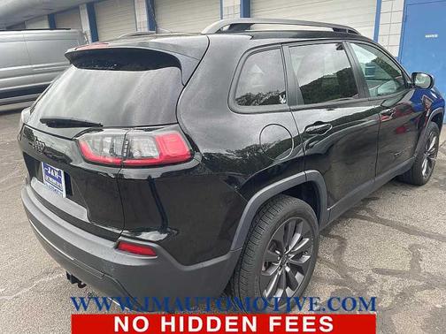 Diamond Black Crystal Pearlcoat 2021 Jeep Cherokee 80th Anniversary FWD