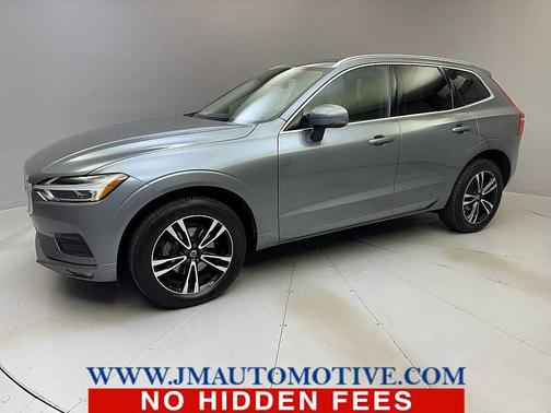 2021 Volvo XC60 T5 Momentum