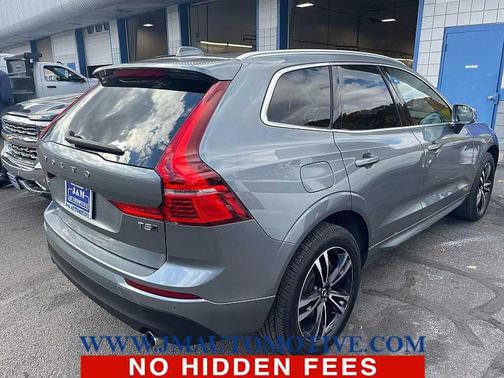 2021 Volvo XC60 T5 Momentum