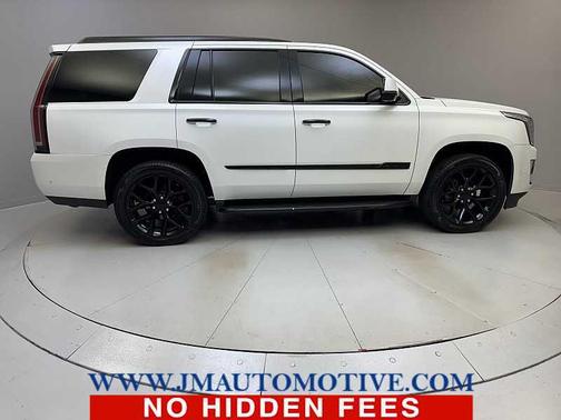 2017 Cadillac Escalade Base