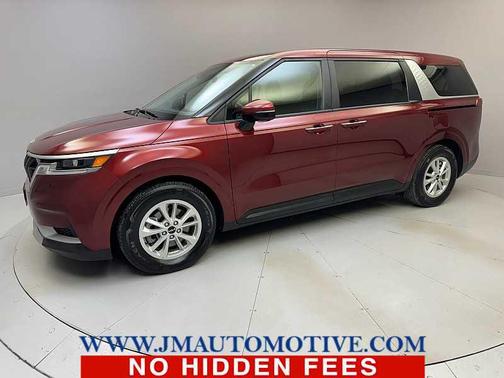 2024 Kia Carnival LX