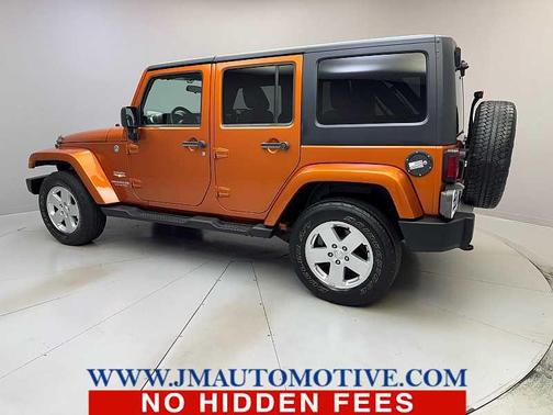2011 Jeep Wrangler Unlimited Sahara