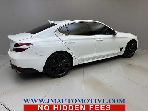 2023 Genesis G70 2.0T AWD