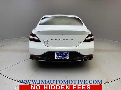 2023 Genesis G70 2.0T AWD