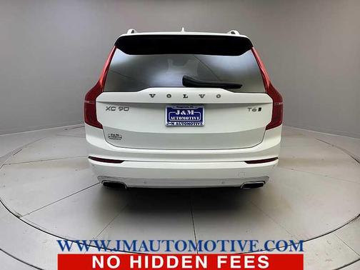 2019 Volvo XC90 T6 Momentum