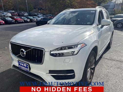 2019 Volvo XC90 T6 Momentum