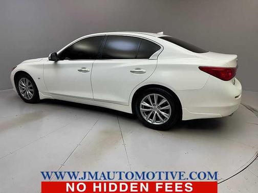 2015 INFINITI Q50 Premium