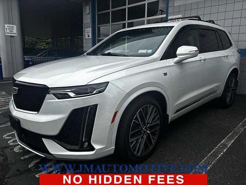 2022 Cadillac XT6 Sport AWD