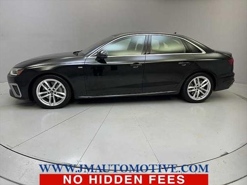 2022 Audi A4 45 S line Premium Plus
