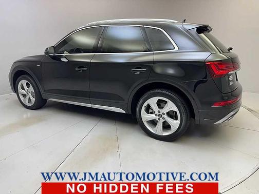 2023 Audi Q5 45 S line Premium Plus