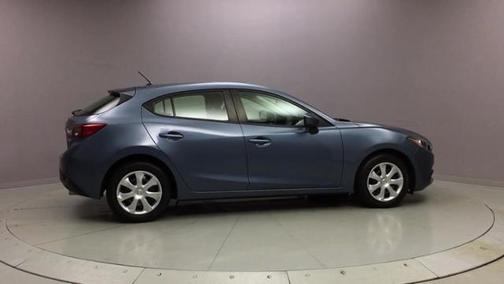 2015 Mazda Mazda3 i Sport